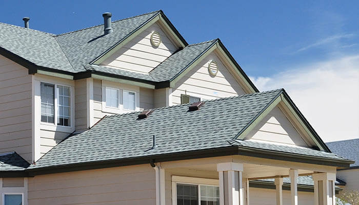 Request an estimate for a residential or commercial-roof